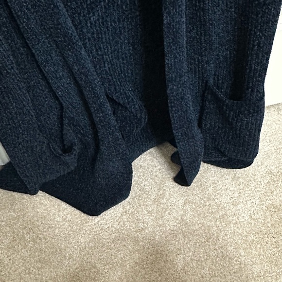 MATTY M dark blue cardigan - Picture 4 of 5